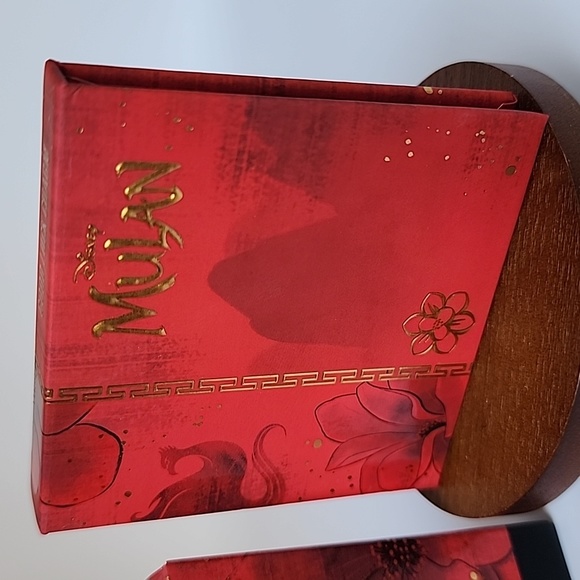 Colourpop Disney Mulan Pressed Powder Blush - Good Luck Charm - Limited Edition - Picture 7 of 14